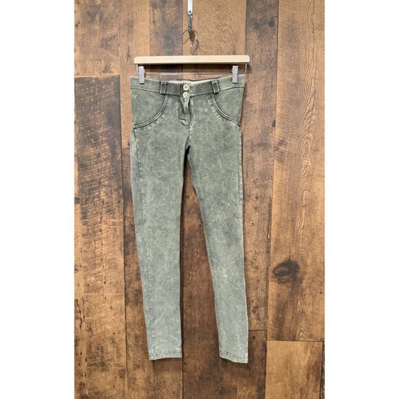 Freddy WR UP Green Stretchy Pants Size XS EUC - Picture 1 of 5